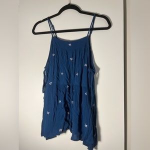 Blue Floral Flowy Universal Thread Tank Top